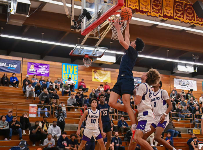 9 Montgomery vs. Carlsbad 12-23-23 Justin Fine